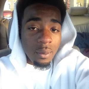 Meet your Posher, Dee